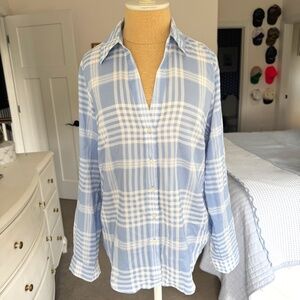 Ann Taylor blue soft white plaid silk blend button down top with v-neck Small